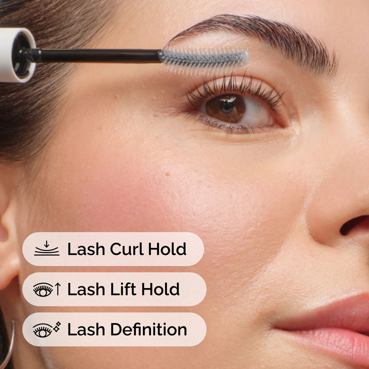 lash-curl-finisher-d8 ord-lash-curl-finisher-model-application-with-benefits.jpg
